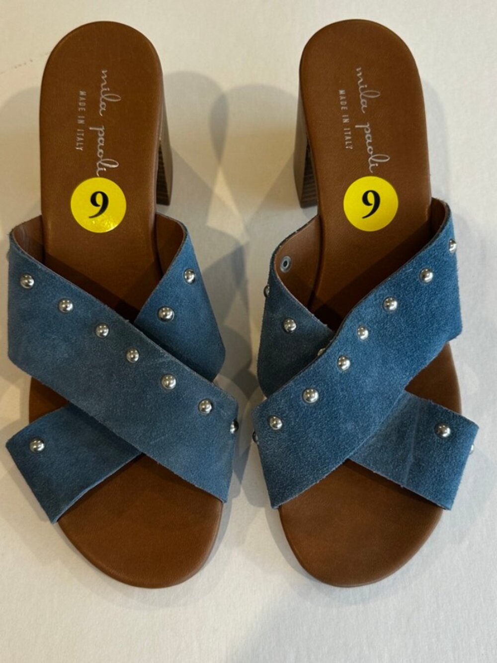 Mila Paoli Made in Italy Blue Suede Studded Sandals – Size 9